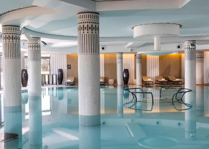 Hôtel&Spa Hélianthal by Thalazur Saint-Jean-de-Luz